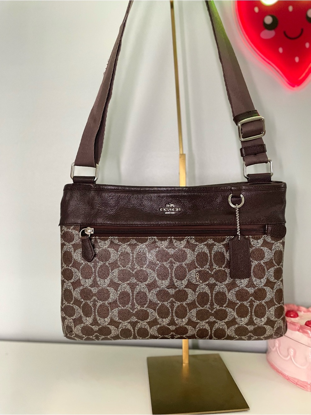 Coach Signature Crossbody Bag Chocolate Brown